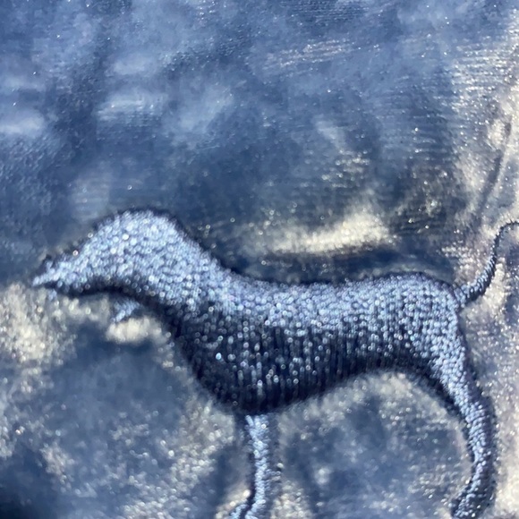 Victoria Secret velvet shirt - Picture 3 of 3